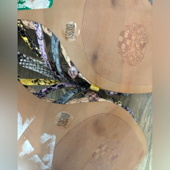 Vince Camuto Winvey Multi-Color Ankle Strap Block Heel size 6 - Picture 6 of 11